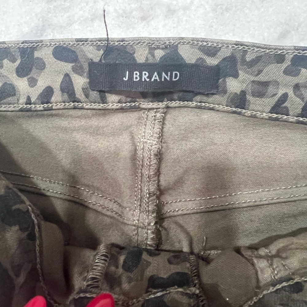 J Brand green animal, camo skinny jeans  - Picture 5 of 6